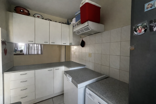 2 Bedroom Property for Sale in Langenhovenpark Free State